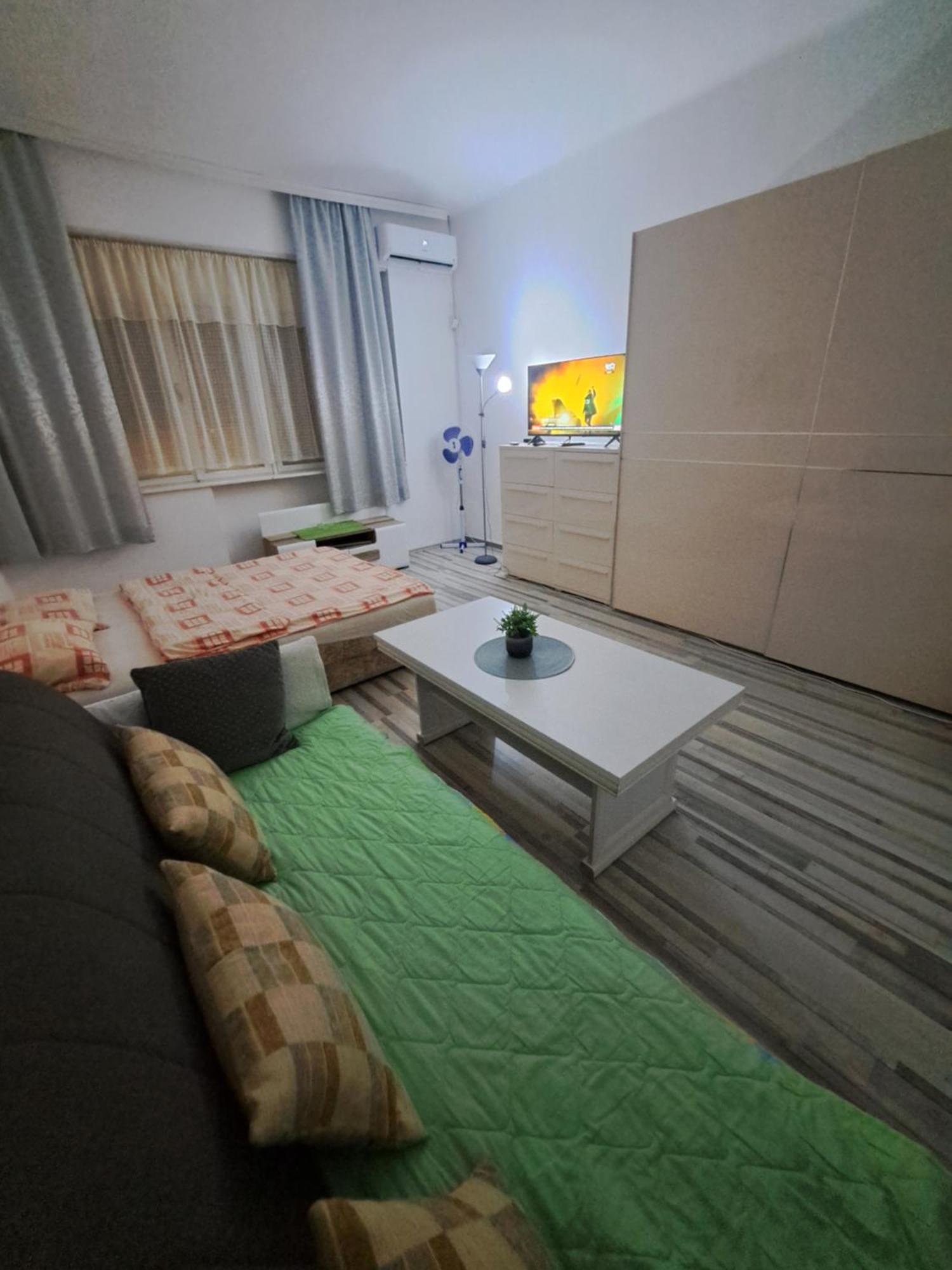 Apartment Capital Town Vk 14 Novi Sad Extérieur photo